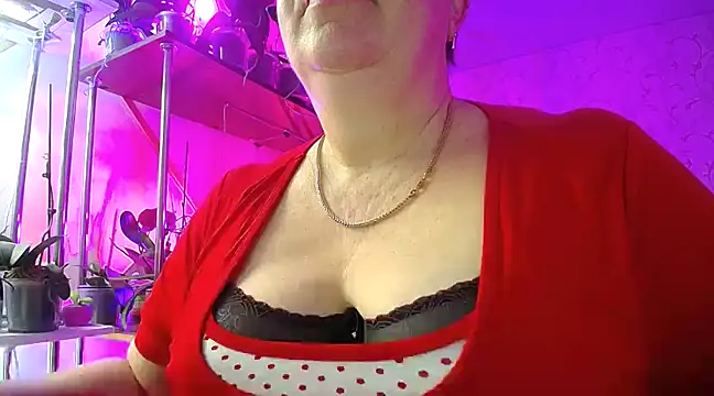  Sweet Woman online show from February 1, 5:28 am