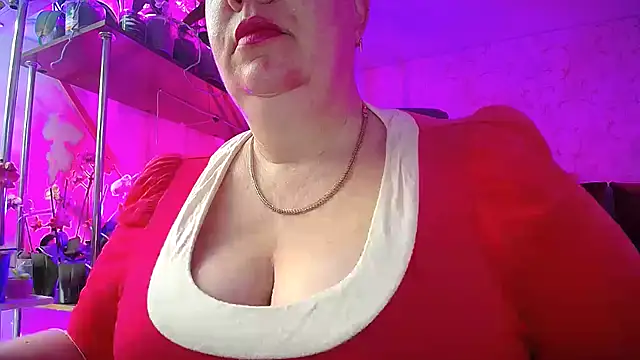  Sweet Woman online show from March 17, 4:19 am