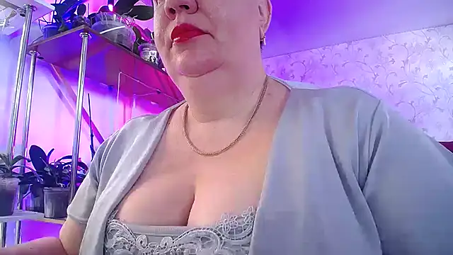  Sweet Woman online show from February 21, 6:58 am