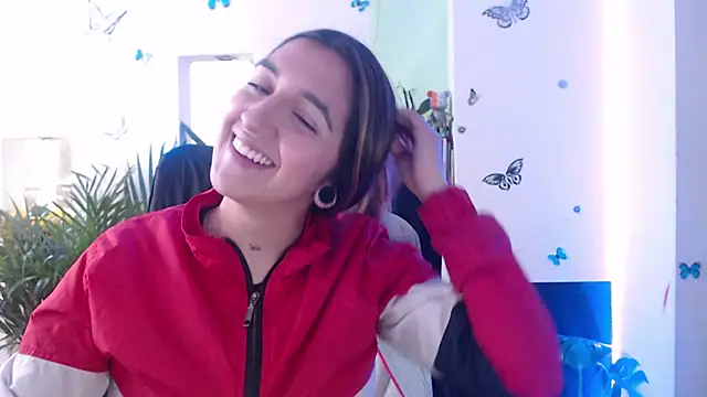 Snapshot of Lia-mitch chatting on September 23, 5:49 pm Lia-mitch online show from September 23, 5:49 pm