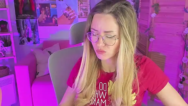 LadyIzabel online show from January 28, 8:25 am