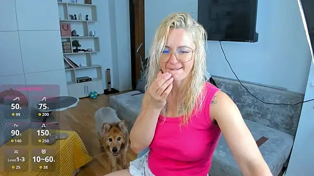 LadyIzabel online show from July 30, 2:05 pm