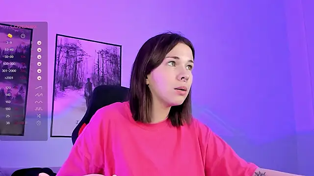 AliceSunday online show from January 24, 2:08 pm