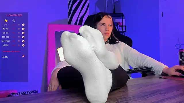 AliceSunday online show from October 9, 2:09 am