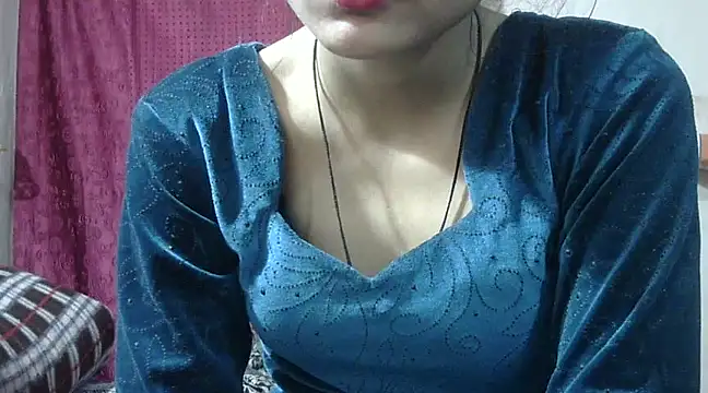 Aayesha online show from December 22, 11:00 am