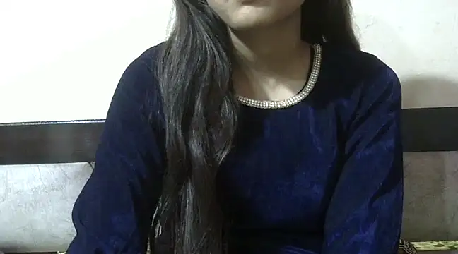 Aayesha online show from February 20, 7:45 am