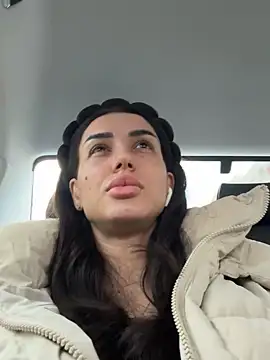 Snapshot of Addictive_T chatting on February 6, 2:04 pm Addictive T online show from February 6, 2:04 pm