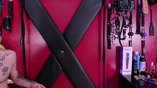 Snapshot of alexa_n_alex chatting on October 1, 5:52 pm alexa n alex online show from October 1, 5:52 pm