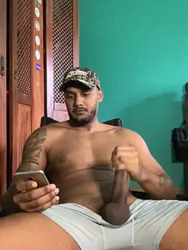 Pinocchiu online show from December 11, 2:44 pm