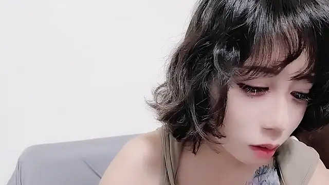 Snapshot of Fine-sand chatting on July 17, 3:50 pm Fine-sand online show from July 17, 3:50 pm
