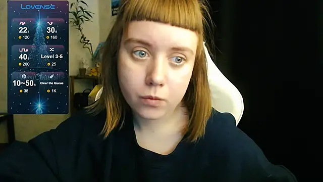 Snapshot of June_shy0 chatting on December 14, 8:34 am June shy0 online show from December 14, 8:34 am