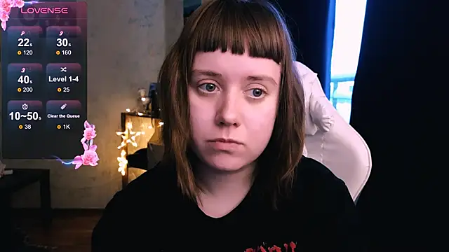 Snapshot of June_shy0 chatting on January 12, 12:33 pm June shy0 online show from January 12, 12:33 pm