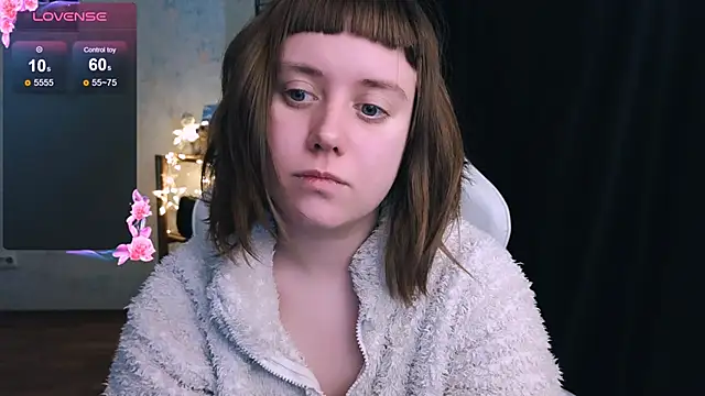 Snapshot of June_shy0 chatting on January 16, 9:16 am June shy0 online show from January 16, 9:16 am