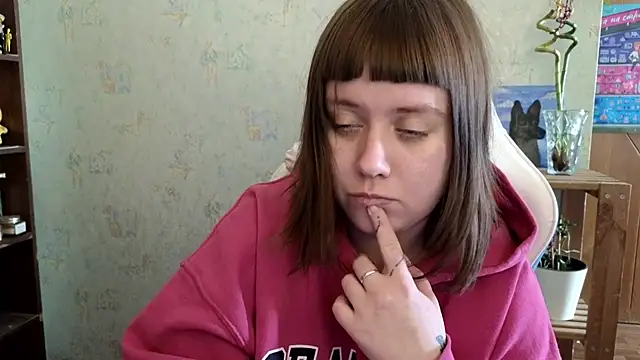 Snapshot of June_shy0 chatting on January 26, 11:06 am June shy0 online show from January 26, 11:06 am