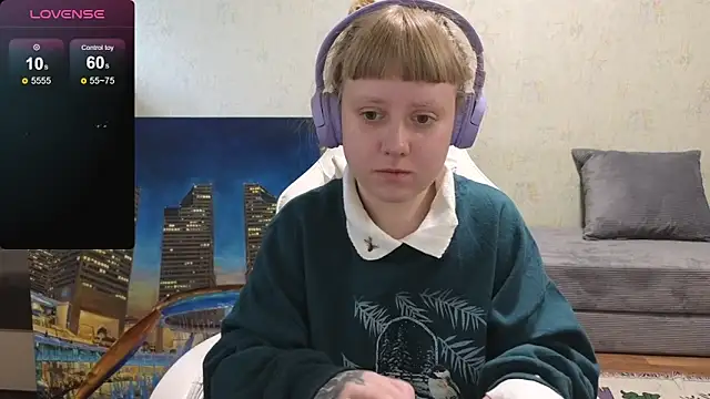 June shy0 online show from May 1, 7:57 am