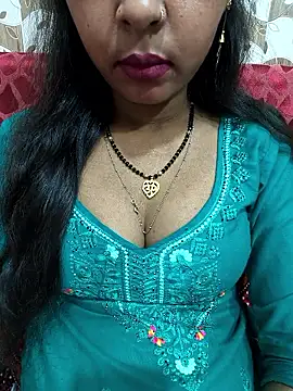Snapshot of Sharmila-Singh chatting on May 6, 5:57 am Sharmila-Singh online show from May 6, 5:57 am