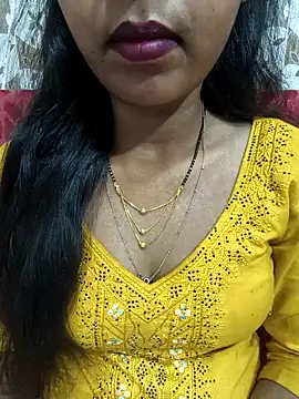 Snapshot of Sharmila-Singh chatting on May 26, 7:26 am Sharmila-Singh online show from May 26, 7:26 am