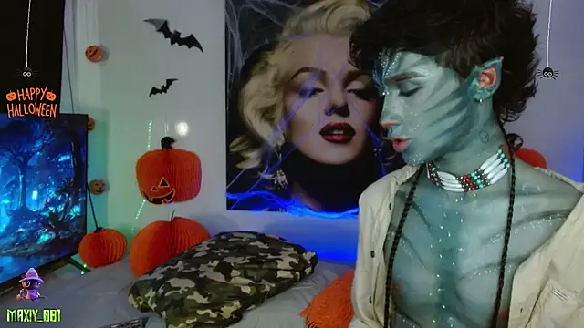 maxiy 001 online show from October 31, 9:21 am