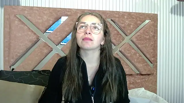 Snapshot of _isaabellaa chatting on May 19, 12:33 pm isaabellaa online show from May 19, 12:33 pm