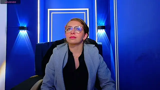 Snapshot of _isaabellaa chatting on June 26, 3:27 pm isaabellaa online show from June 26, 3:27 pm