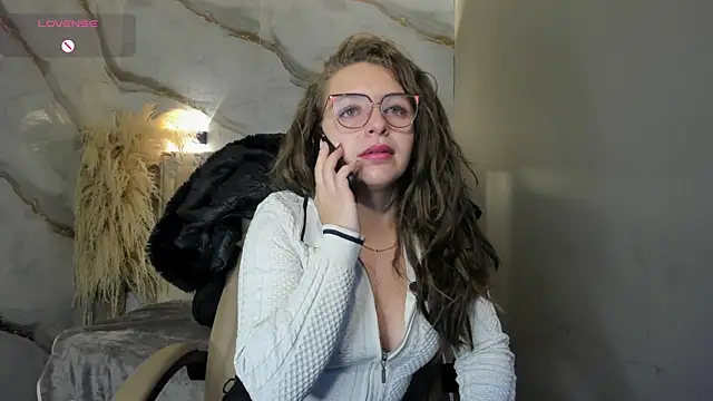 Snapshot of _isaabellaa chatting on July 17, 12:45 pm isaabellaa online show from July 17, 12:45 pm
