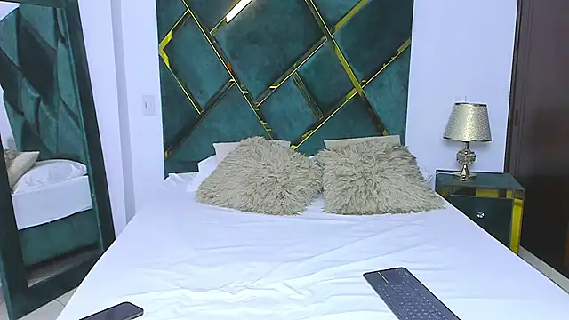 Criss Ariana online show from February 21, 11:44 am