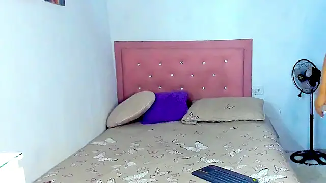 Criss Ariana online show from September 27, 10:15 pm