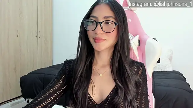 Sweetnaughtygirl  online show from February 6, 4:10 am