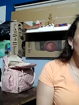 skayhot  online show from December 19, 11:25 pm