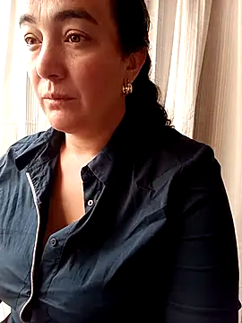 skayhot  online show from February 21, 1:00 pm