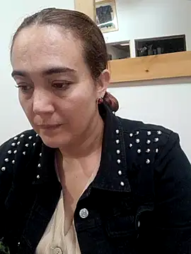 skayhot  online show from February 9, 11:36 am