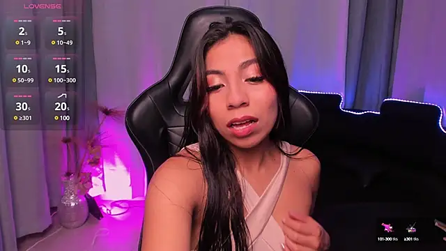 Snapshot of Mia_Gothzx chatting on December 28, 1:49 pm Mia Gothzx online show from December 28, 1:49 pm