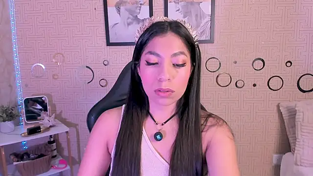 Snapshot of Mia_Gothzx chatting on June 4, 12:44 pm Mia Gothzx online show from June 4, 12:44 pm