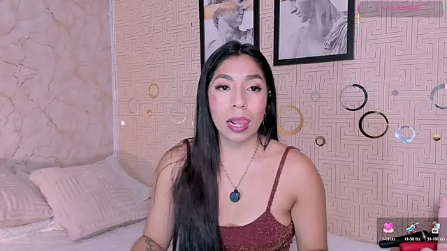Snapshot of Mia_Gothzx chatting on June 16, 9:17 pm Mia Gothzx online show from June 16, 9:17 pm