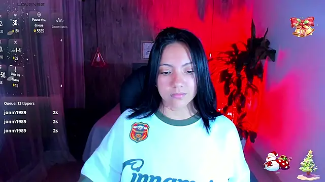 Snapshot of miichael_black chatting on December 28, 9:31 am miichael black online show from December 28, 9:31 am