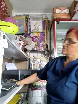 Edged Hot69 online show from February 26, 3:19 pm