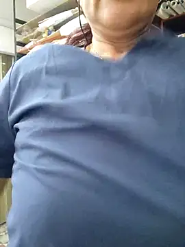 Edged Hot69 online show from March 12, 8:52 pm