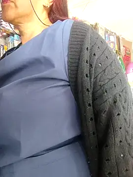 Edged Hot69 online show from March 14, 8:17 pm