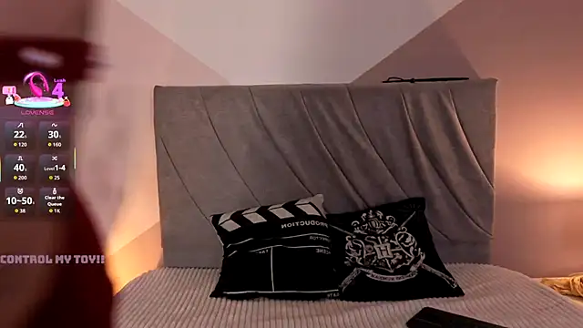 Snapshot of miaablack chatting on October 24, 8:16 pm miaablack online show from October 24, 8:16 pm