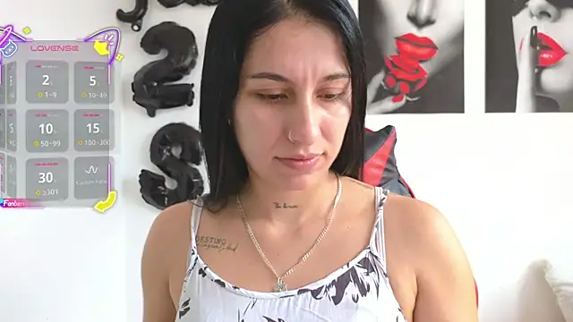 tammyandrade  online show from February 27, 3:01 pm