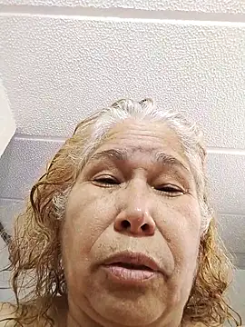 girl amada online show from November 29, 4:21 pm