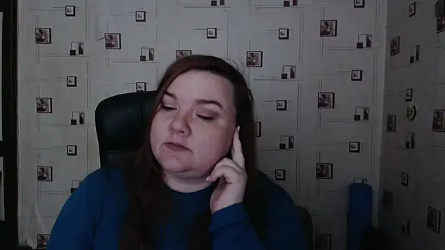 Snapshot of TasyaBigTTs chatting on April 11, 4:55 pm TasyaBigTTs online show from April 11, 4:55 pm