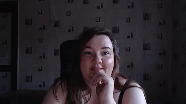 Snapshot of TasyaBigTTs chatting on July 6, 5:37 pm TasyaBigTTs online show from July 6, 5:37 pm