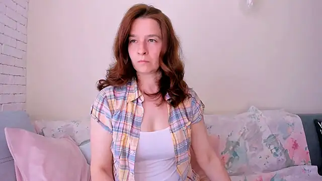 Snapshot of Clear_Angel chatting on May 8, 12:43 pm Clear Angel online show from May 8, 12:43 pm