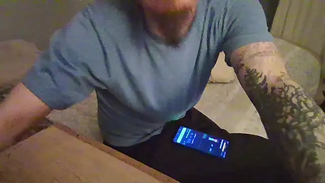 VanceFontaine online show from March 17, 11:21 am