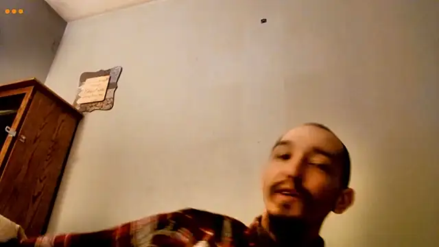 VanceFontaine online show from March 17, 7:33 am