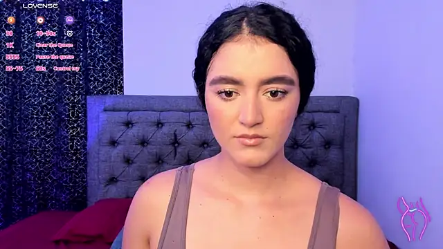 Snapshot of Adhara-zanne chatting on May 25, 4:02 pm Adhara-zanne online show from May 25, 4:02 pm