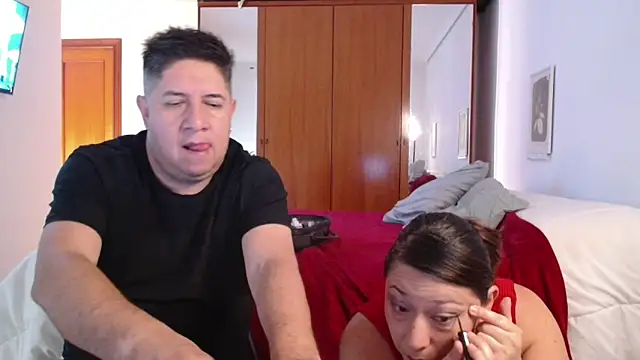 Snapshot of THIAGOEVA chatting on June 21, 8:06 am THIAGOEVA online show from June 21, 8:06 am