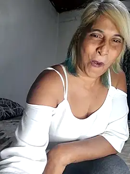 Goodgirlsue 77 online show from June 24, 1:32 pm