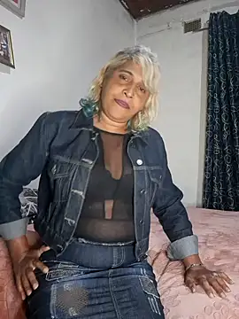 Goodgirlsue 77 online show from July 4, 2:56 pm